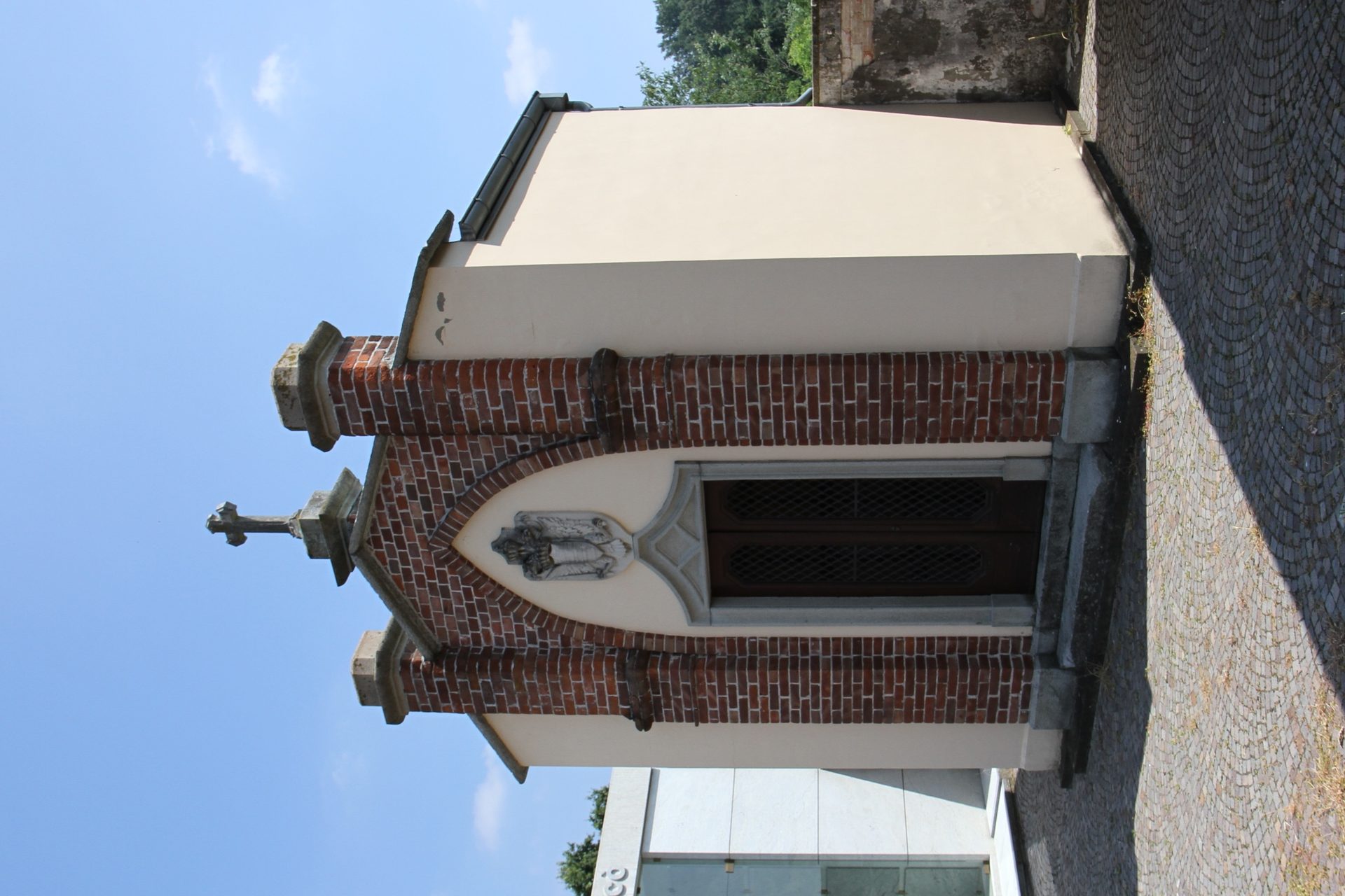 Amedeo Avogadro's tomb, Quaregna, Italy - 01.JPG
